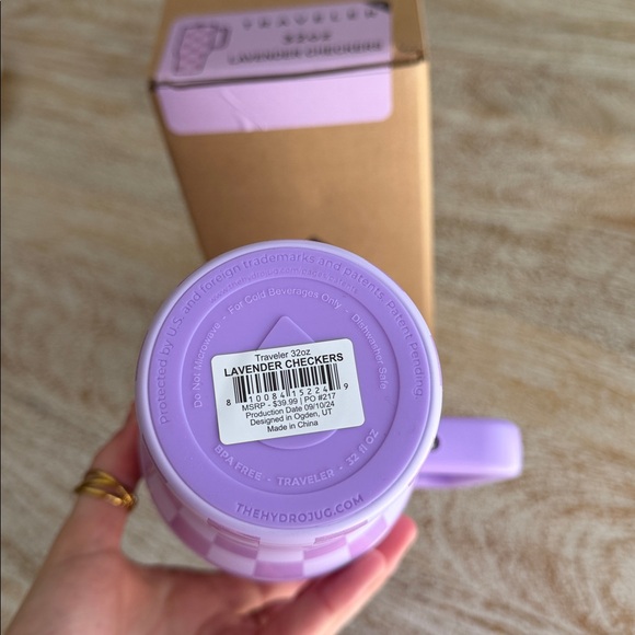 Hydrojug checkers 32oz NWT - Picture 4 of 5
